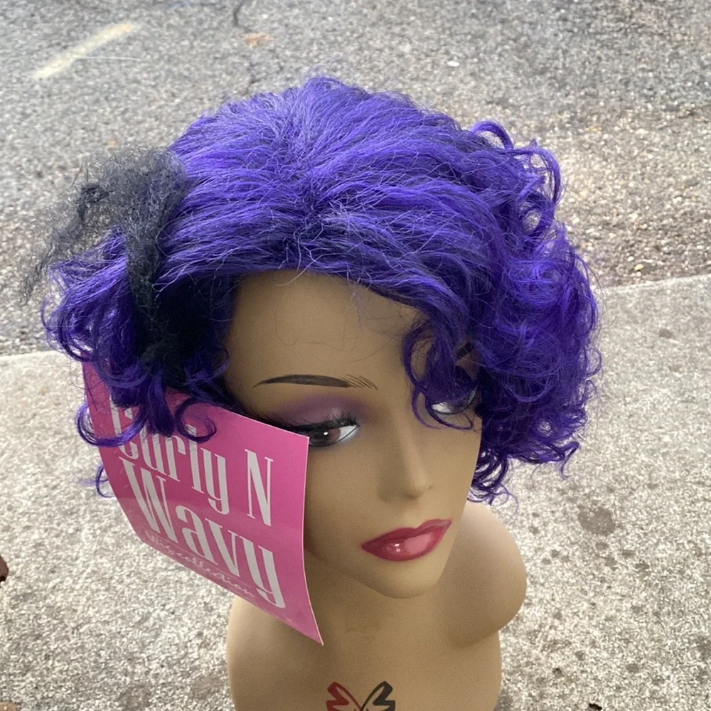 Curly and Wavy Wig collection Purply curly synthetic wig - Picture 6 of 6